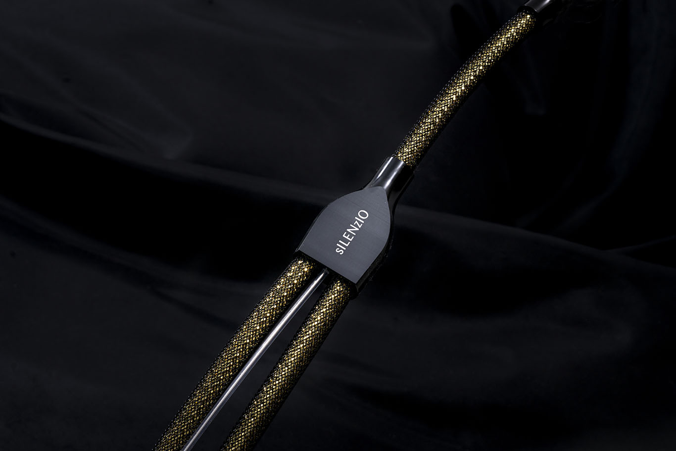 Cablu interconnect ZenSati sILENzIO Phono Ypsilon