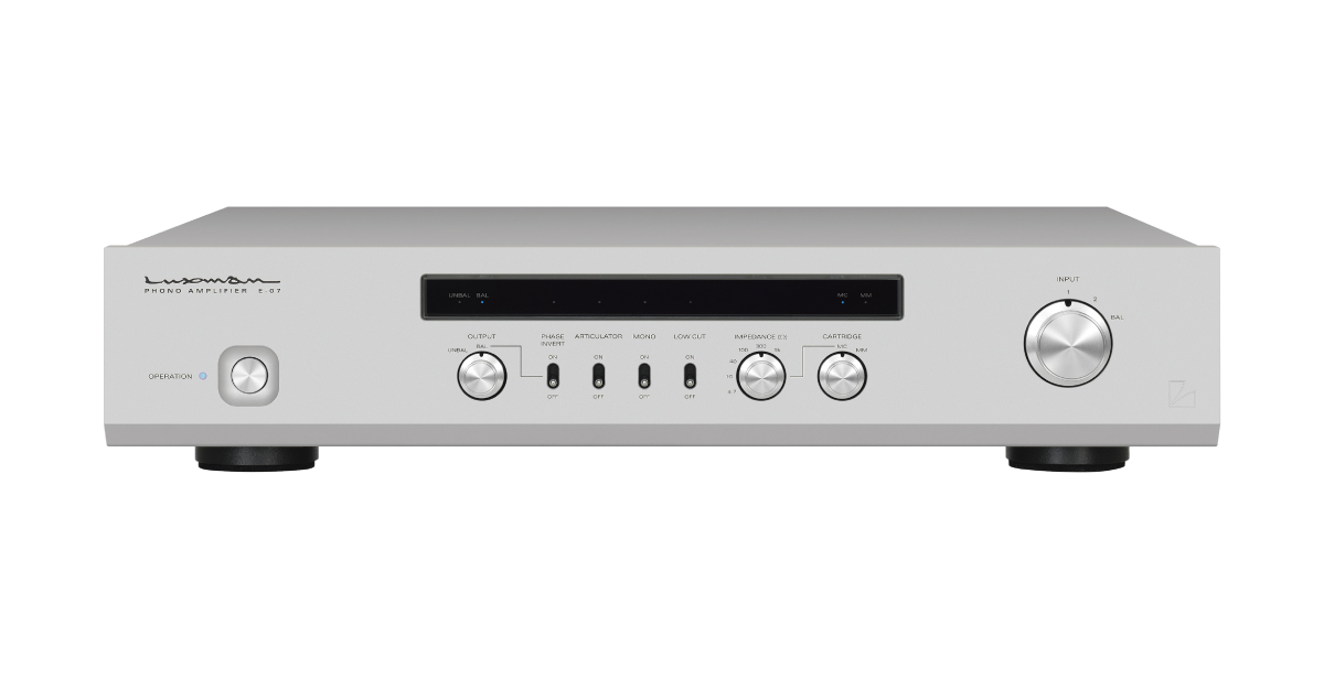 Amplificator phono Luxman E-07